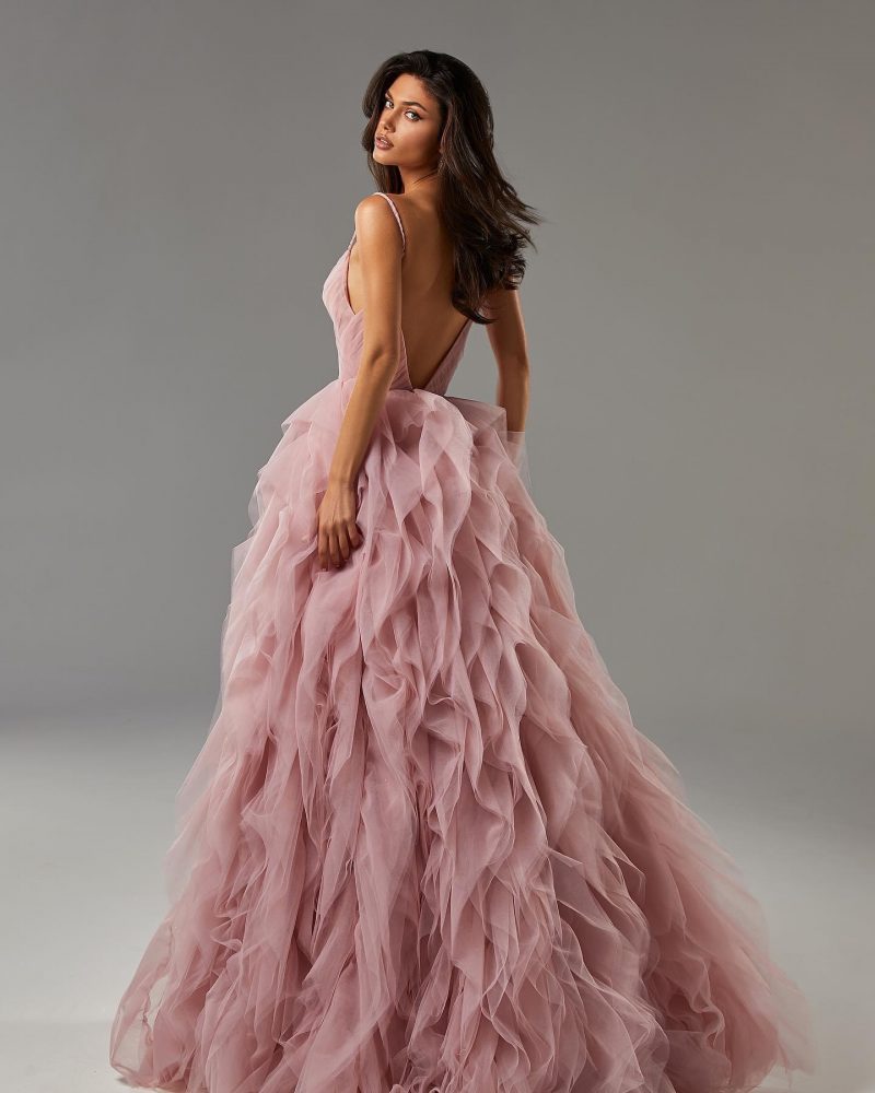 12.000.000 (M) Misty Rose dreamy heart-shaped neckline maxi dress (19)