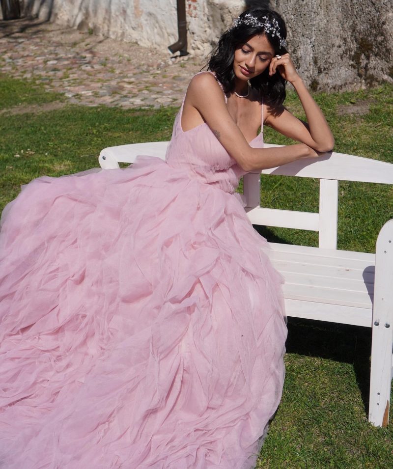 12.000.000 (M) Misty Rose dreamy heart-shaped neckline maxi dress (24)